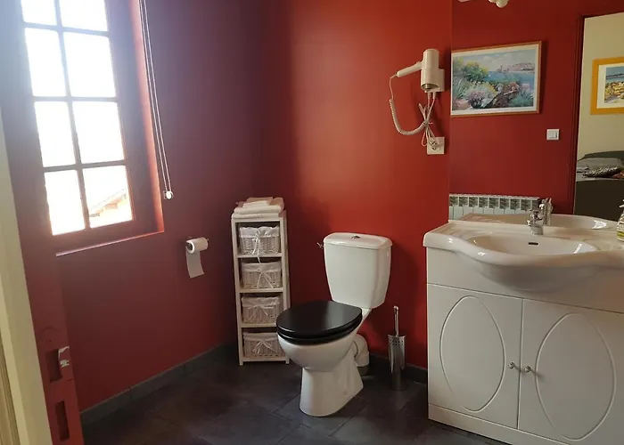 Le Patio De L'oustal 3* 지몽